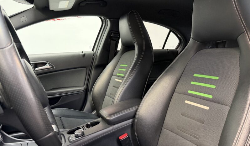 MERCEDES A180 7G-DCT SPORT EDITION complet