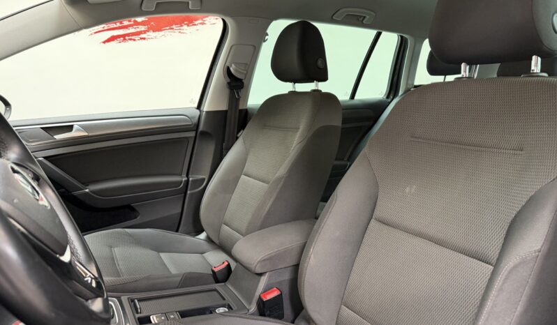 VOLKSWAGEN GOLF VARIANT 1.6 TDI complet