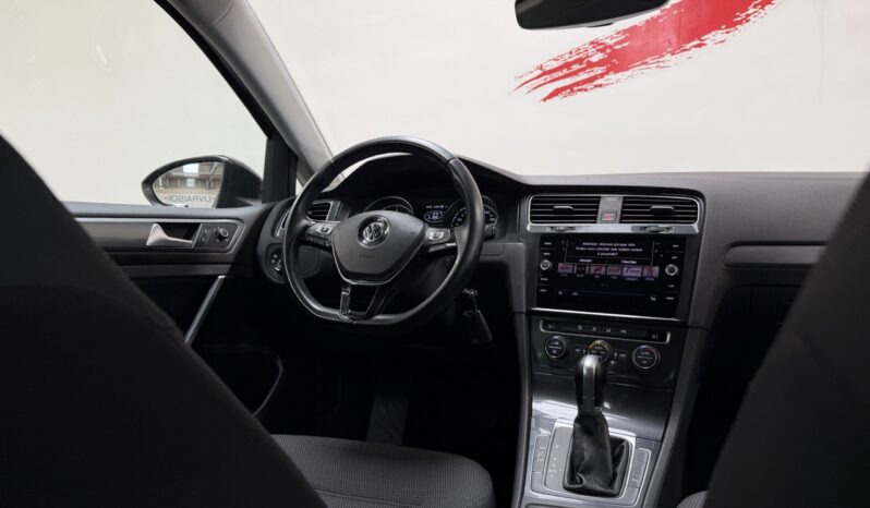 VOLKSWAGEN GOLF VARIANT 1.6 TDI complet