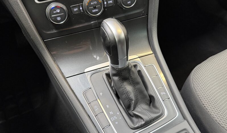 VOLKSWAGEN GOLF VARIANT 1.6 TDI complet