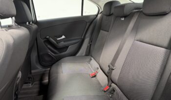 MERCEDES A180 D BERLINE complet