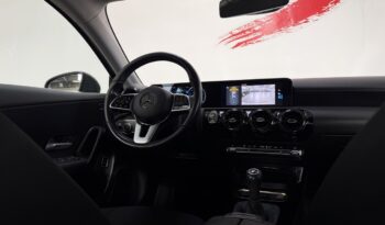 MERCEDES A180 D BERLINE complet