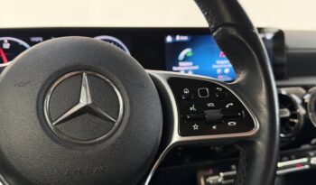 MERCEDES A180 D BERLINE complet