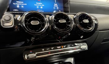 MERCEDES A180 D BERLINE complet