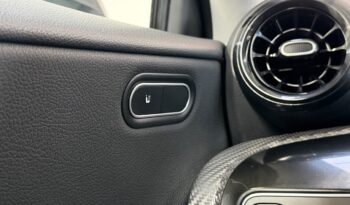 MERCEDES A180 D BERLINE complet