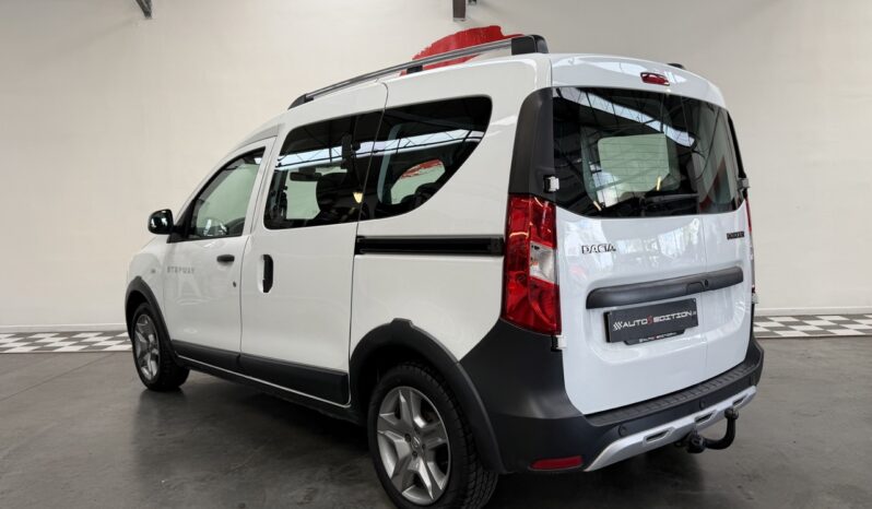 DACIA DOKKER 1.6 SCE MULTIPLACES complet