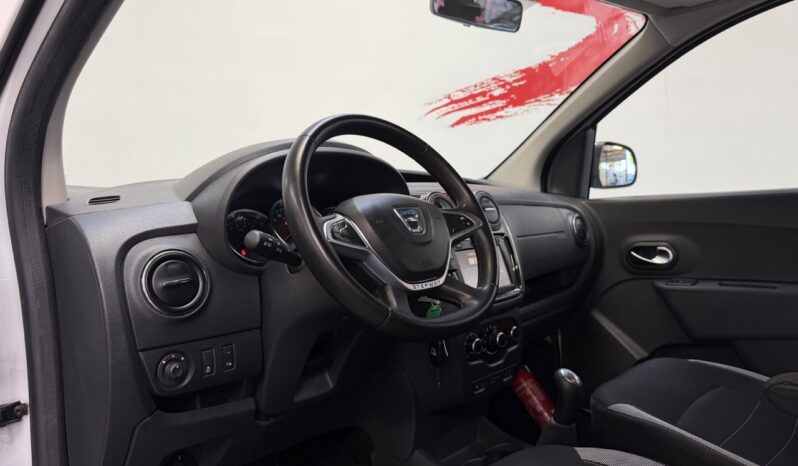 DACIA DOKKER 1.6 SCE MULTIPLACES complet