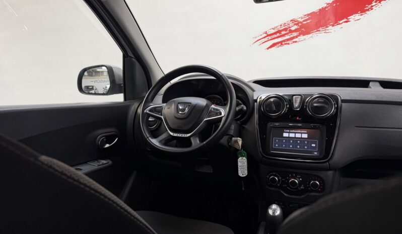 DACIA DOKKER 1.6 SCE MULTIPLACES complet