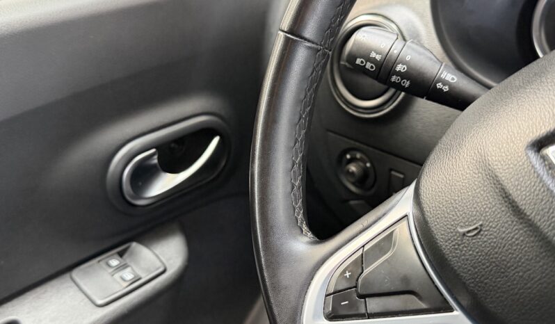 DACIA DOKKER 1.6 SCE MULTIPLACES complet