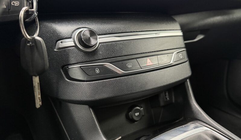PEUGEOT 308 1.5 HDI STYLE (1ÈRE MAIN) complet