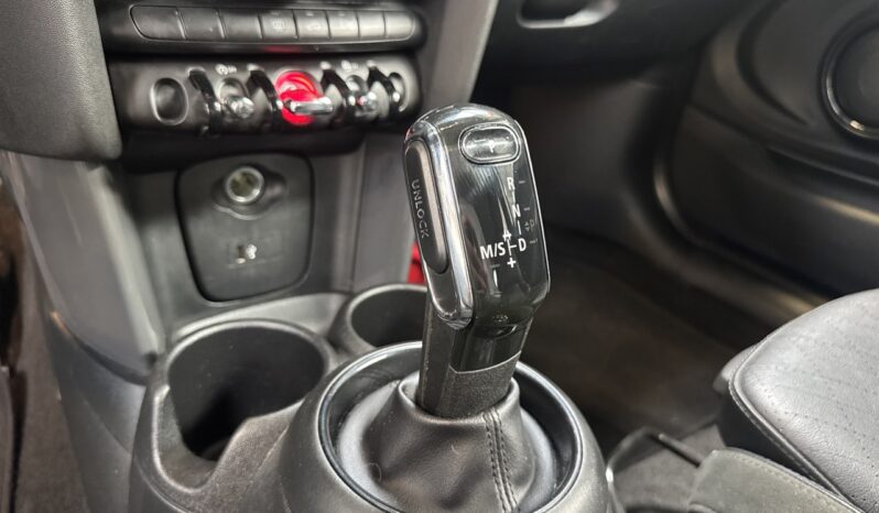 MINI ONE BOÎTE AUTO complet