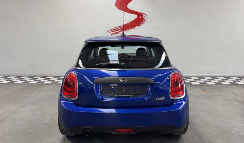 MINI ONE BOÎTE AUTO complet