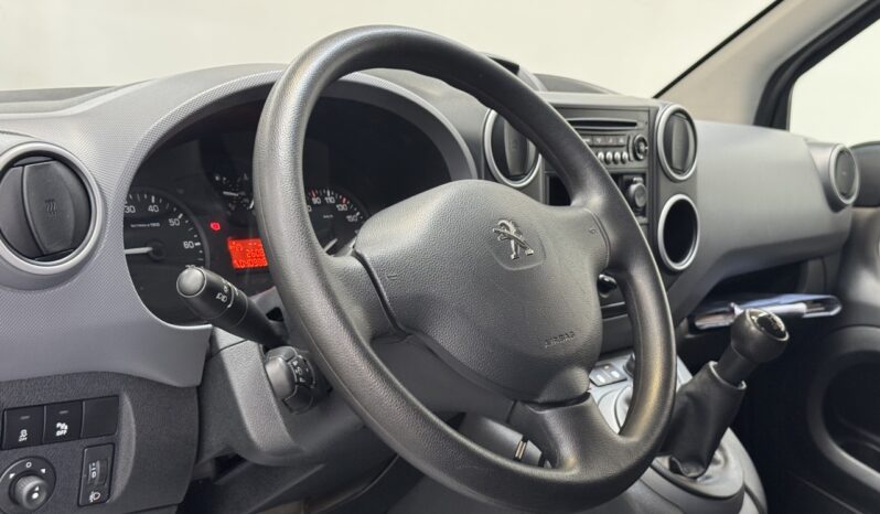 PEUGEOT PARTNER / HTVA: 8 678€ – 1ère main complet