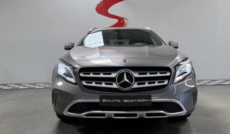 MERCEDES GLA 180 complet