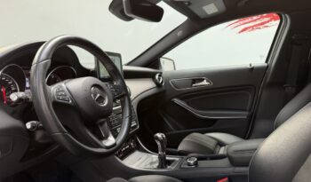 MERCEDES GLA 180 complet