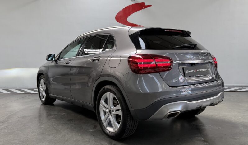 MERCEDES GLA 180 complet