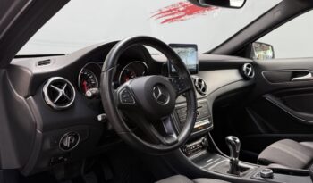 MERCEDES GLA 180 complet