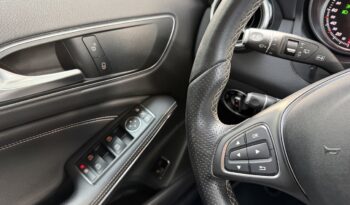 MERCEDES GLA 180 complet