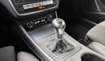 MERCEDES GLA 180 complet
