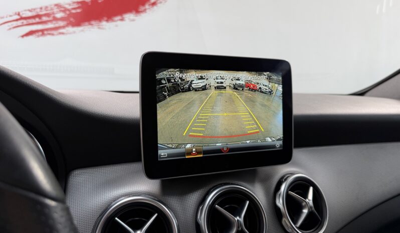 MERCEDES GLA 180 complet