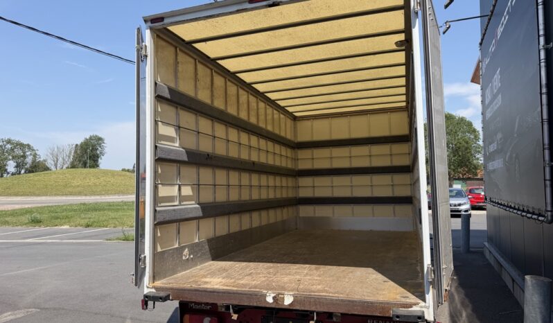 RENAULT MASTER CAISSE DE CHARGEMENT complet