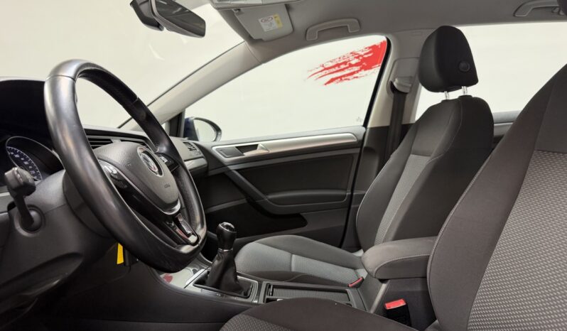 VOLKSWAGEN GOLF VARIANT 1.6 TDI complet