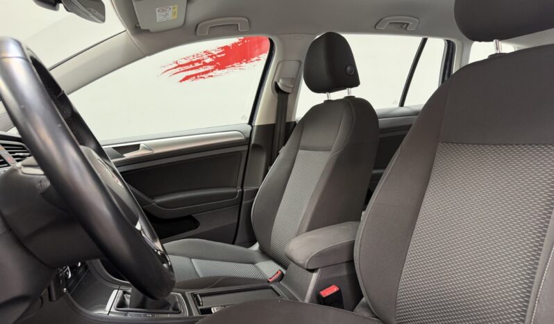 VOLKSWAGEN GOLF VARIANT 1.6 TDI complet