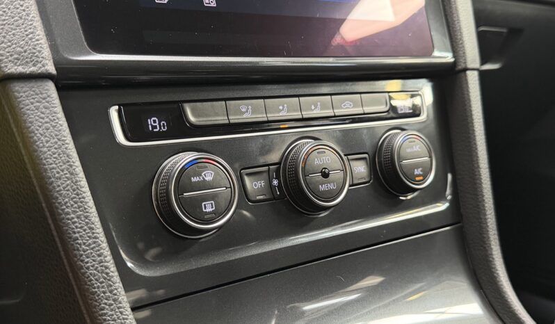 VOLKSWAGEN GOLF VARIANT 1.6 TDI complet