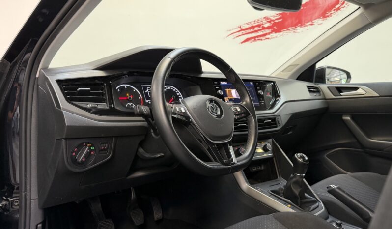 VOLKSWAGEN POLO CONFORTLINE 1.6 complet