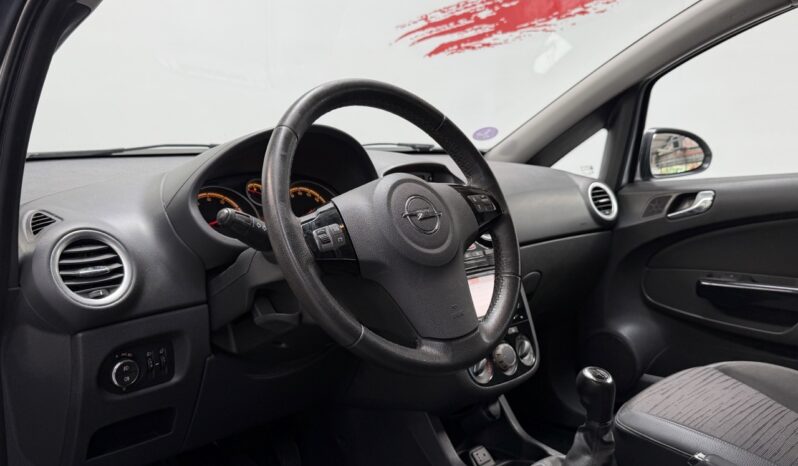 OPEL CORSA 1.2 complet