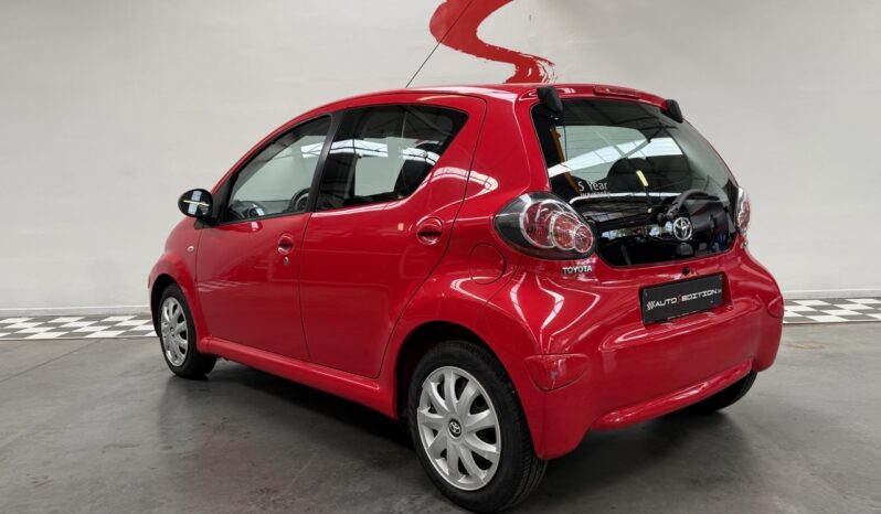 TOYOTA AYGO 1.0 VTI complet
