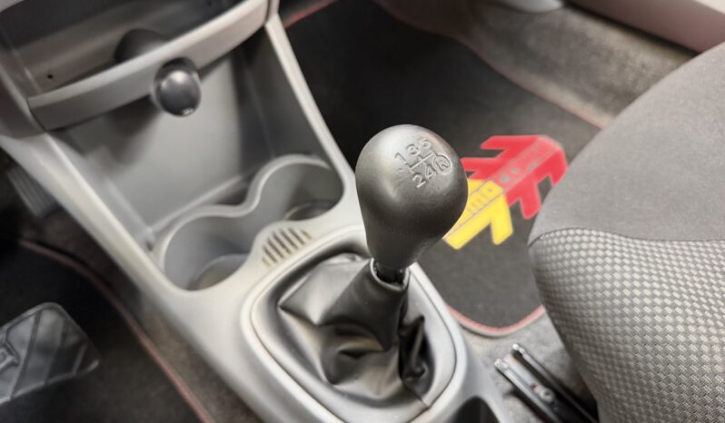 TOYOTA AYGO 1.0 VTI complet