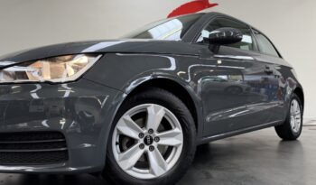 AUDI A1 1.0 TFSI SPORT complet