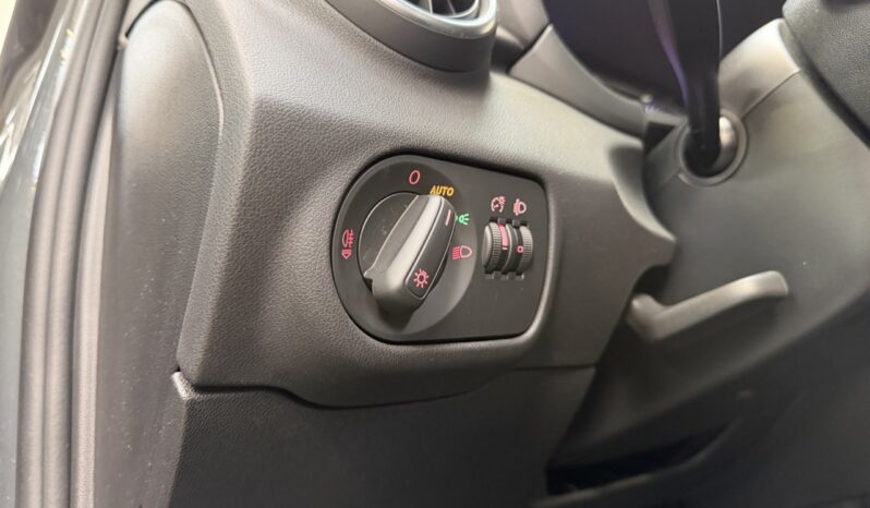 AUDI A1 1.0 TFSI SPORT complet