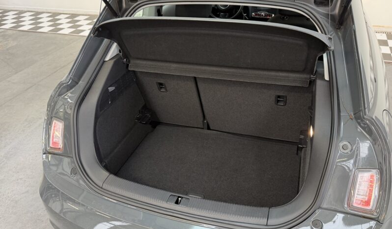 AUDI A1 1.0 TFSI SPORT complet