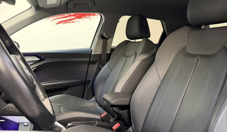 AUDI A1 CITY CARVER 1.0 TFSI complet