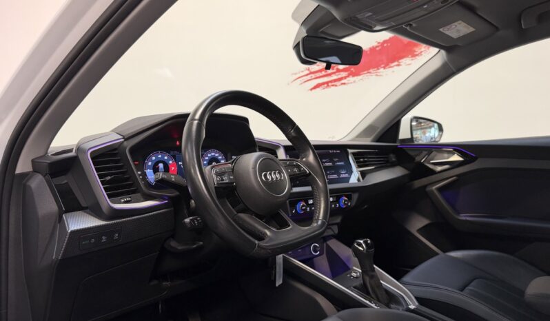 AUDI A1 CITY CARVER 1.0 TFSI complet