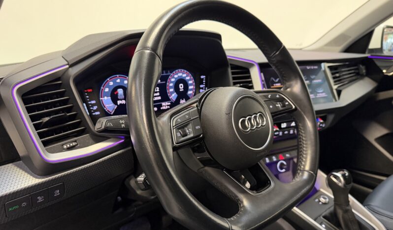 AUDI A1 CITY CARVER 1.0 TFSI complet