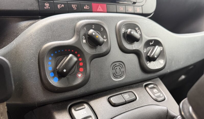 FIAT PANDA 1.0 HYBRIDE _ 1ère main complet