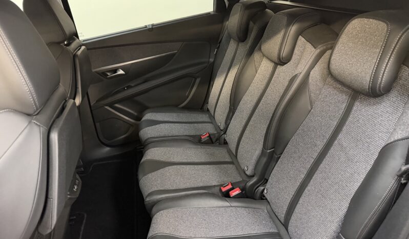 PEUGEOT 5008 1.2 _ 7 PLACES complet