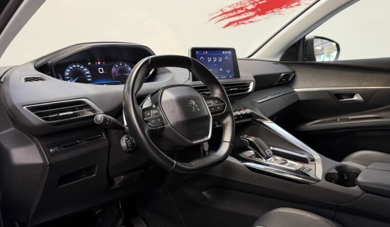 PEUGEOT 5008 1.2 _ 7 PLACES complet