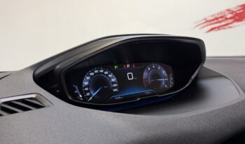 PEUGEOT 5008 1.2 _ 7 PLACES complet