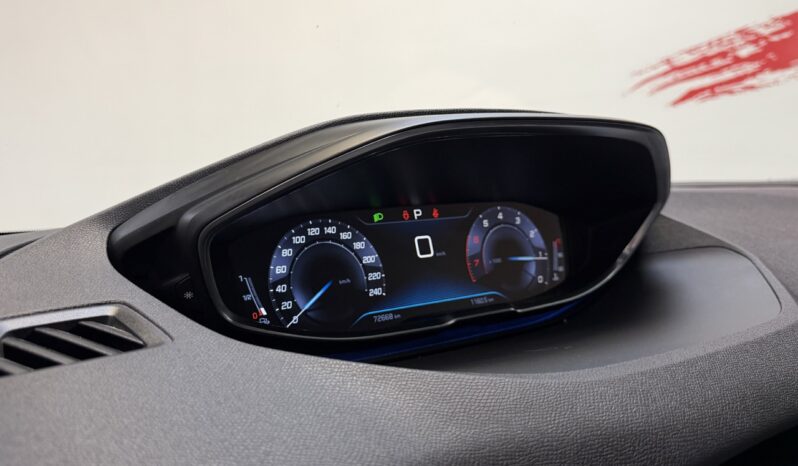 PEUGEOT 5008 1.2 _ 7 PLACES complet