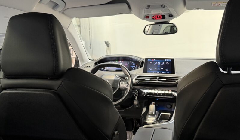 PEUGEOT 5008 1.2 _ 7 PLACES complet