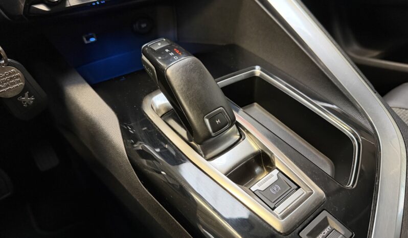 PEUGEOT 5008 1.2 _ 7 PLACES complet