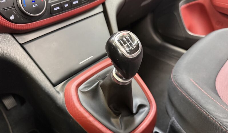 HYUNDAI I10 1.0 I SKY complet