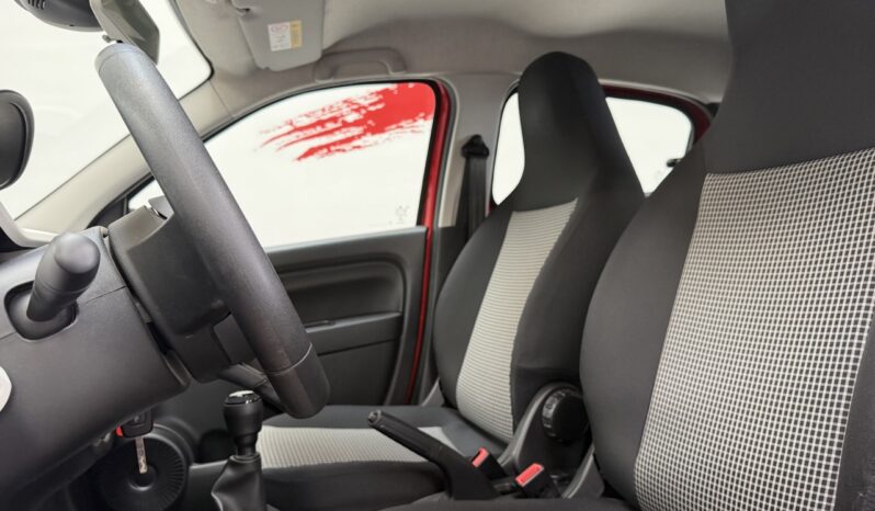 RENAULT TWINGO 1.0 SCE complet