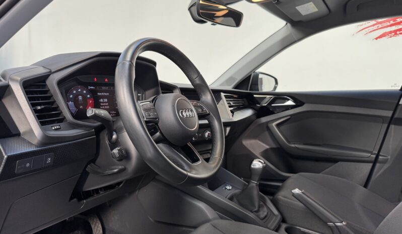 AUDI A1 SPORTBACK 25 TFSI ATTRACTION / 1ère main complet