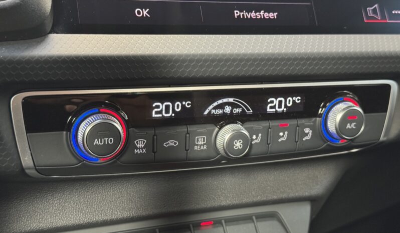 AUDI A1 SPORTBACK 25 TFSI ADVANCED complet