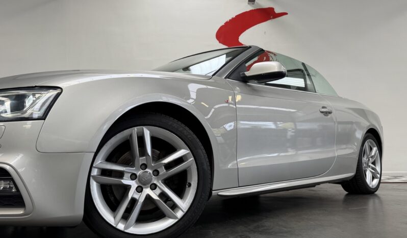 AUDI A5 2.0 TDI CARBIOLET complet